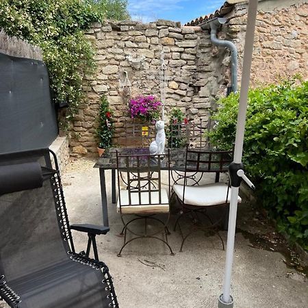 La Terrasse De Caromb Face Au Mont Ventoux Avec Clim Apartamento Exterior foto