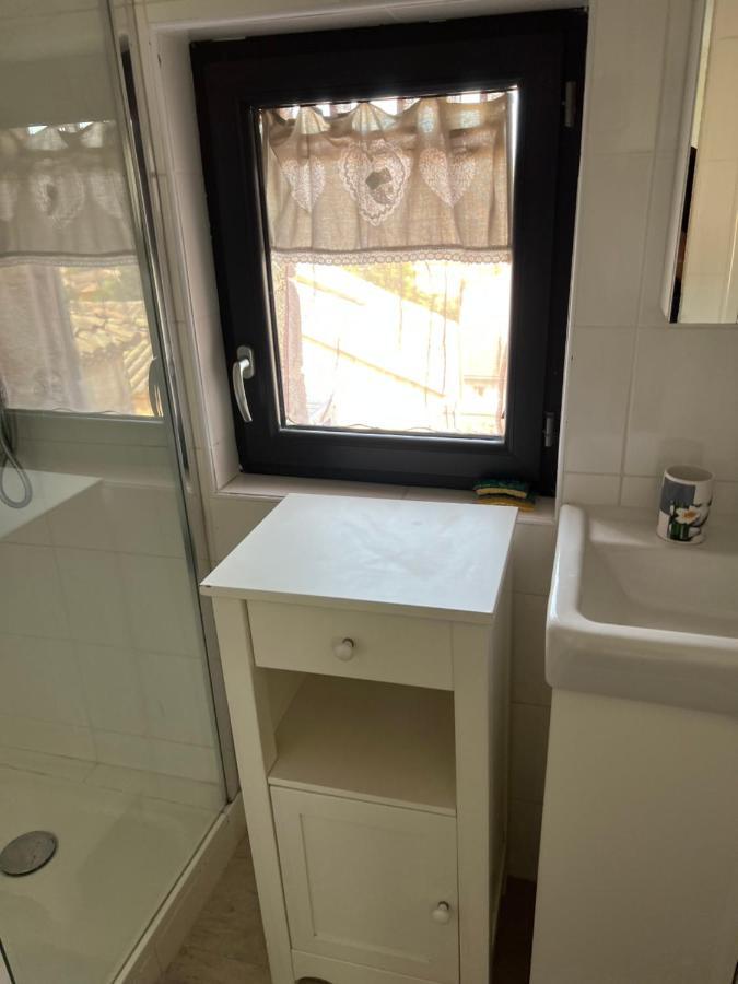 La Terrasse De Caromb Face Au Mont Ventoux Avec Clim Apartamento Exterior foto